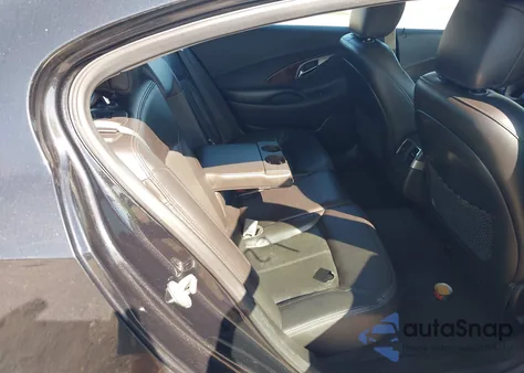 2013 Buick Lacrosse Touring Group z USA, uszkodzony, nr VIN 1G4GJ5G31DF201655